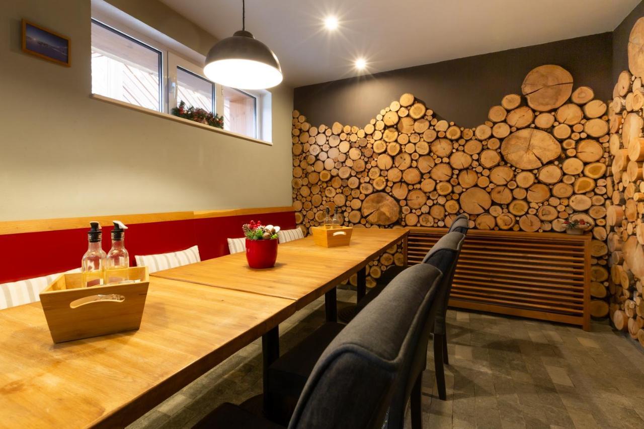 Къщи За Гости Сноуфлейк Snowflake Chalet And Snowflake Lodge Bansko Exteriér fotografie